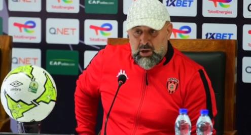في منتصف الطريق بين الأهلي وفيوتشر.. الجماهير تدفع مدرب اتحاد العاصمة للاستقالة